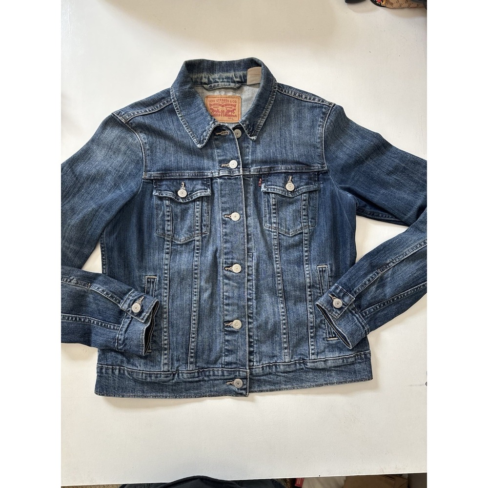 Levi's Women's LARGE Made In Sri Lanka Cotton Blend Trucker Jacket